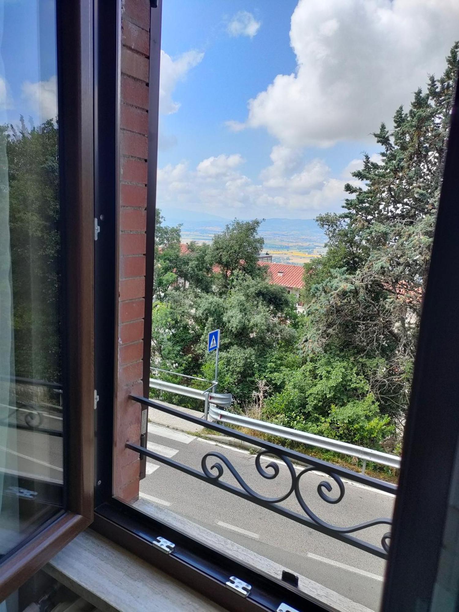 Domus Mariae B&B Assisi Eksteriør billede
